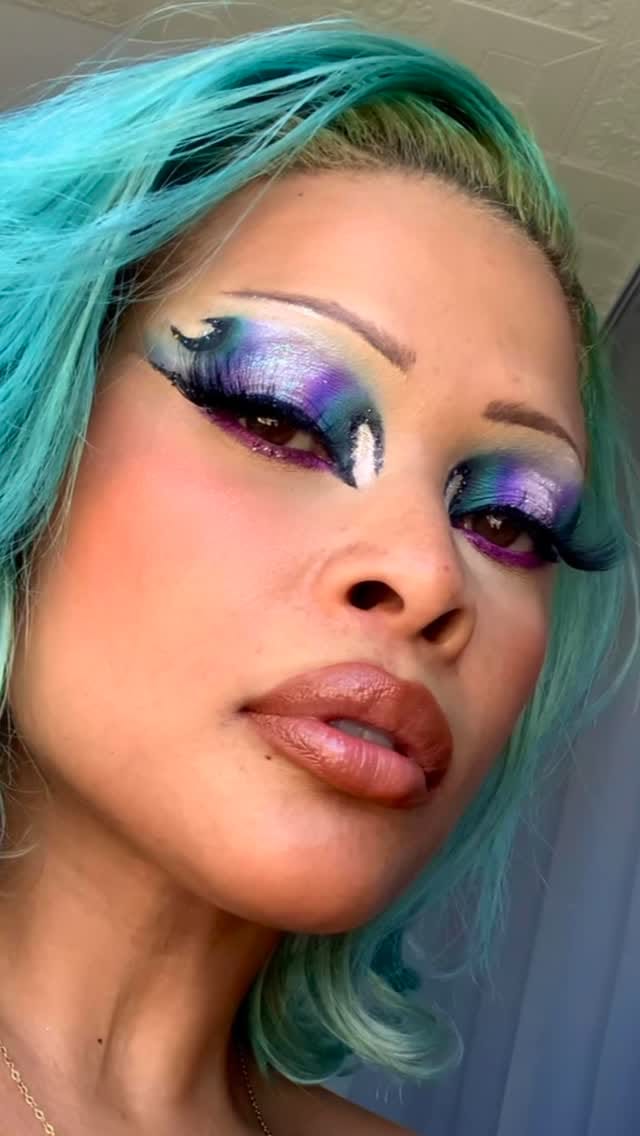 Post 6 by Laura Gomes on Instagram (video)