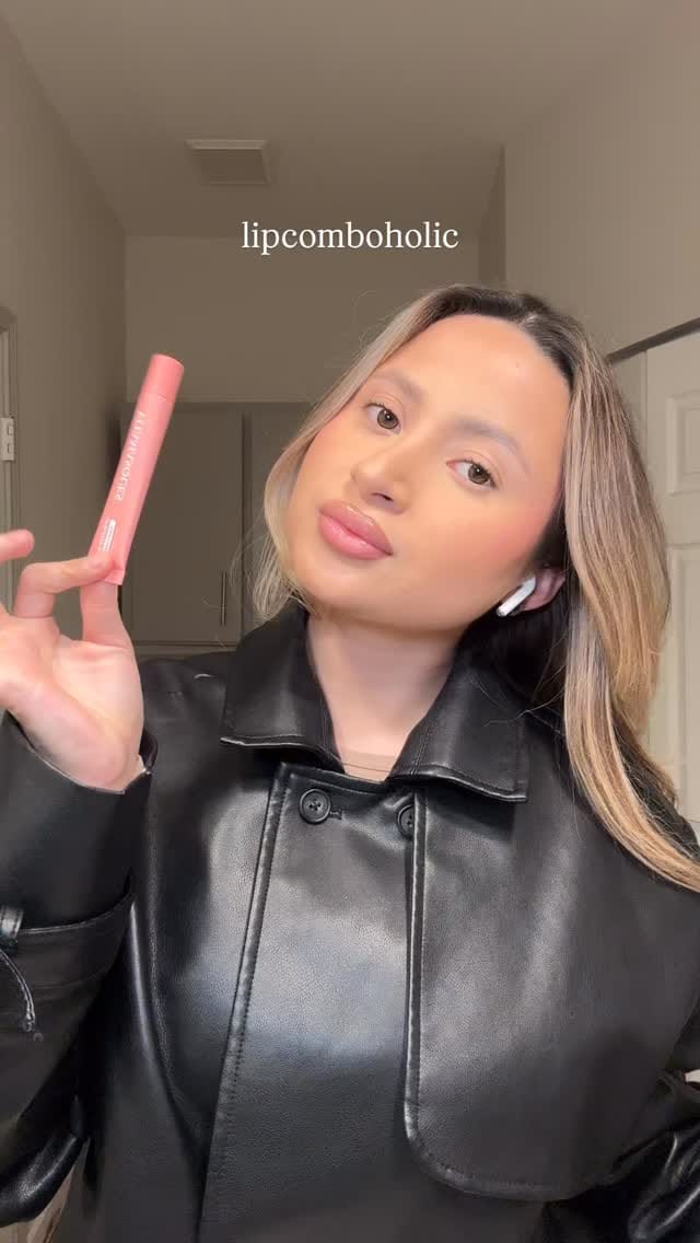 Post 7 by Emily Montemayor on Instagram (video)