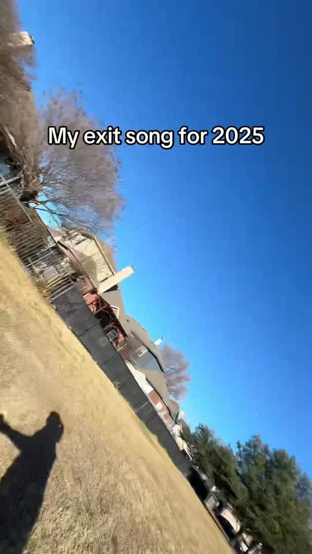 Post 6 by 🆃🅴🆂🅷🅰 🅹 🌸 on Instagram (video)