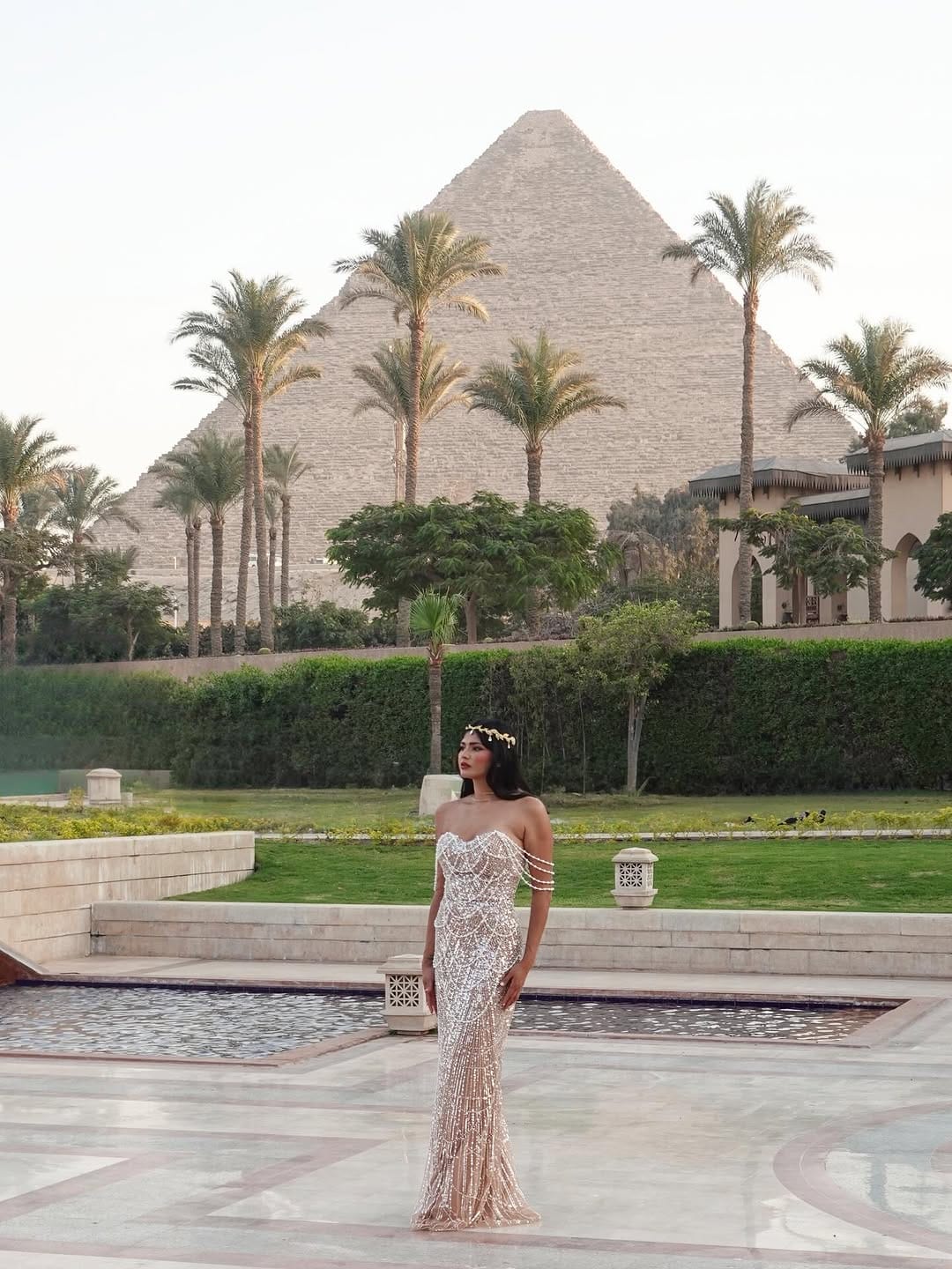Post 8 by 𝗥𝗜𝗡𝗘𝗟𝗟 - TRAVEL & LIFESTYLE on Instagram (carousel)