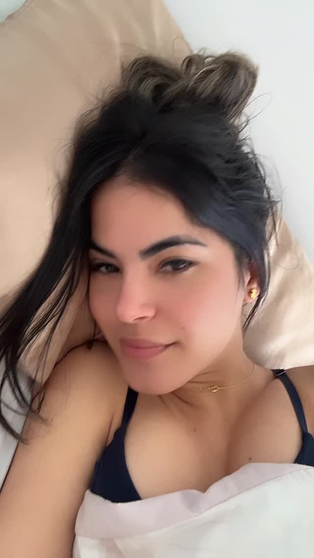Post 1 by Daniela Pinero on Instagram (video)