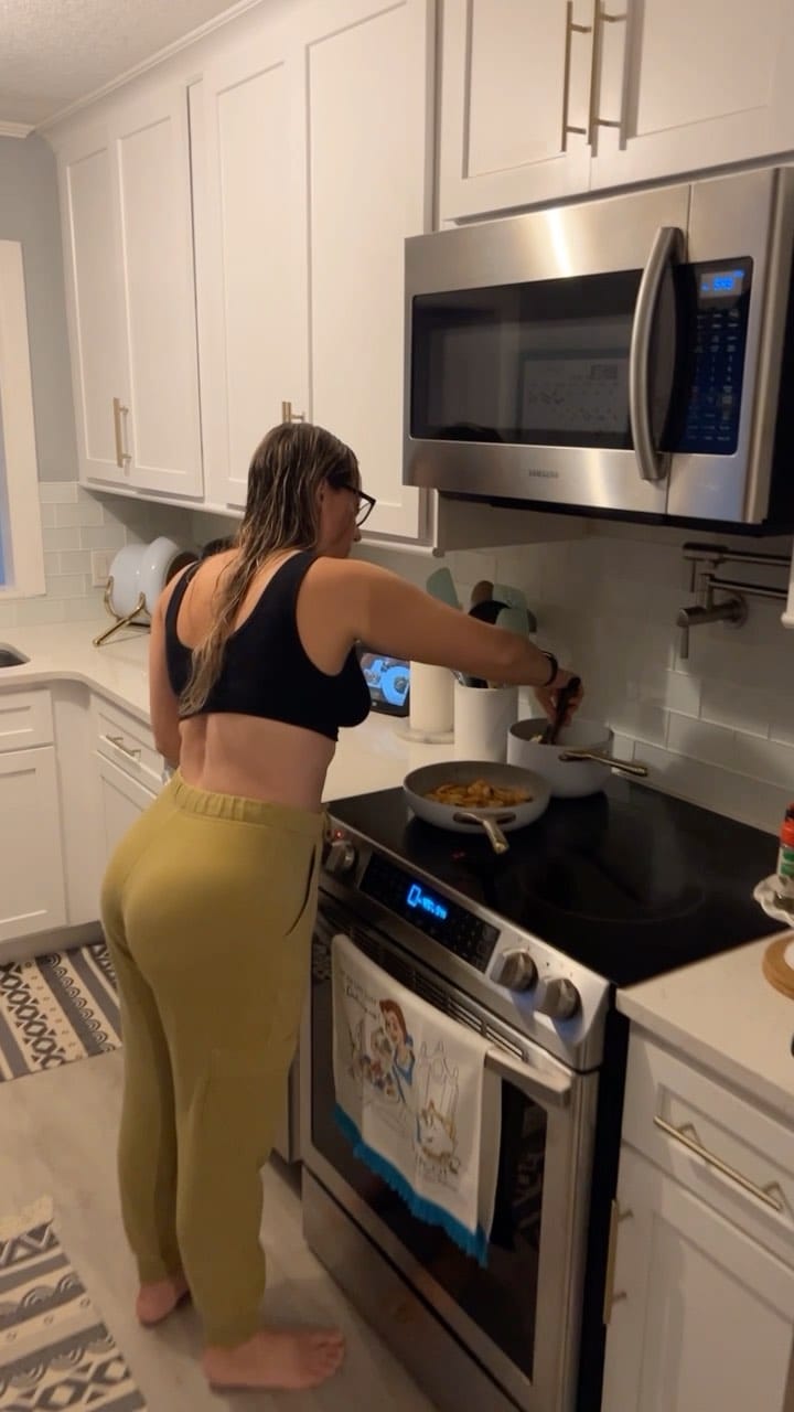 Post 10 by The Sanford Foodie on Instagram (video)