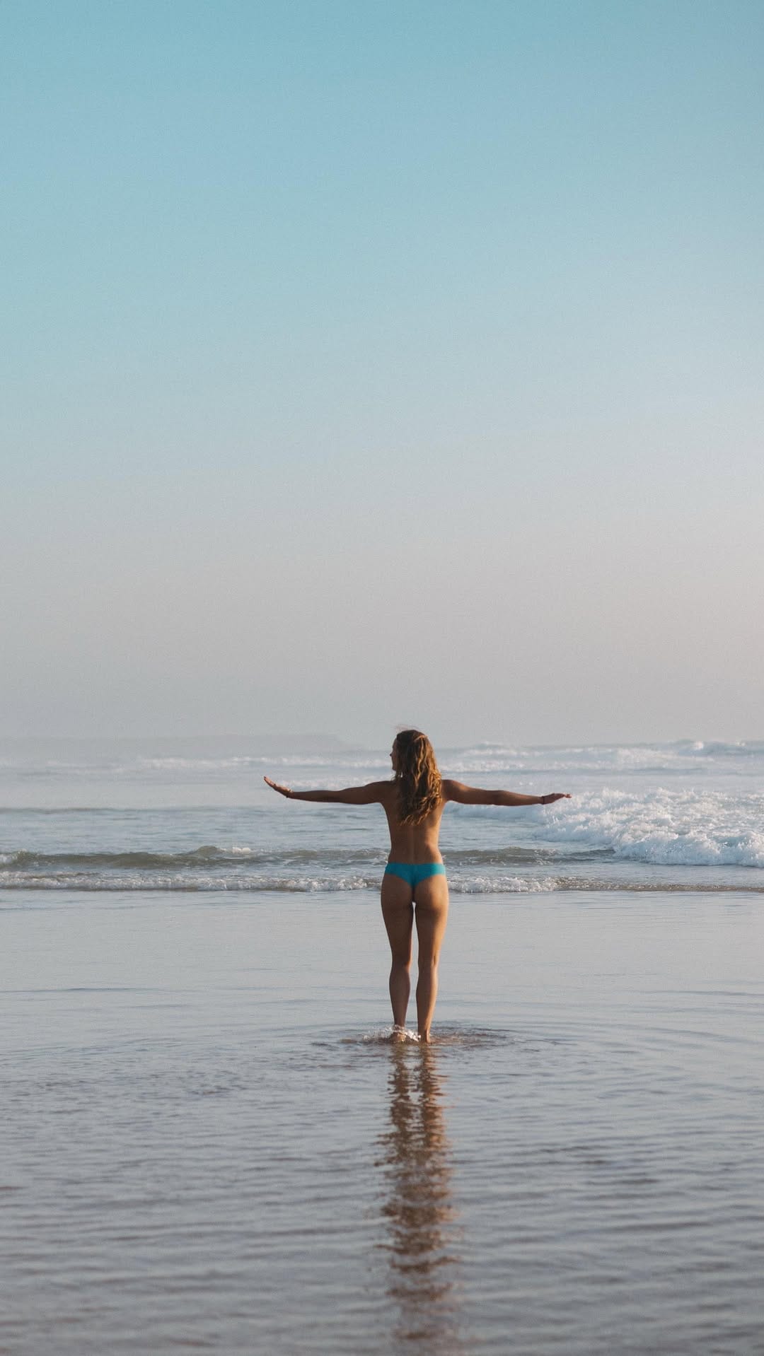 Post 4 by Emily Farthing 🪽NYC Photographer on Instagram (video)