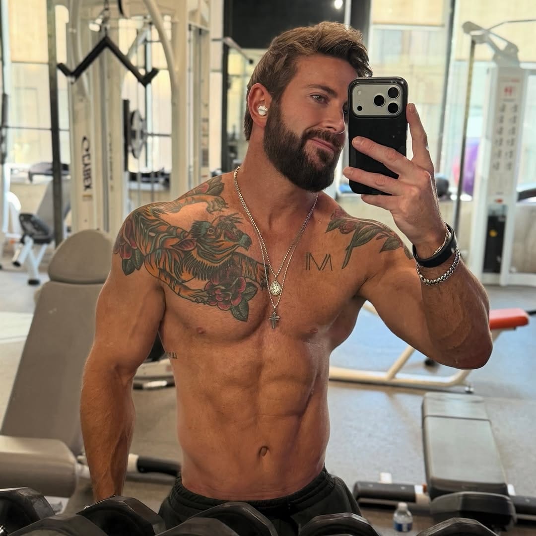 Post 6 by Travis Cody Wright on Instagram (image)