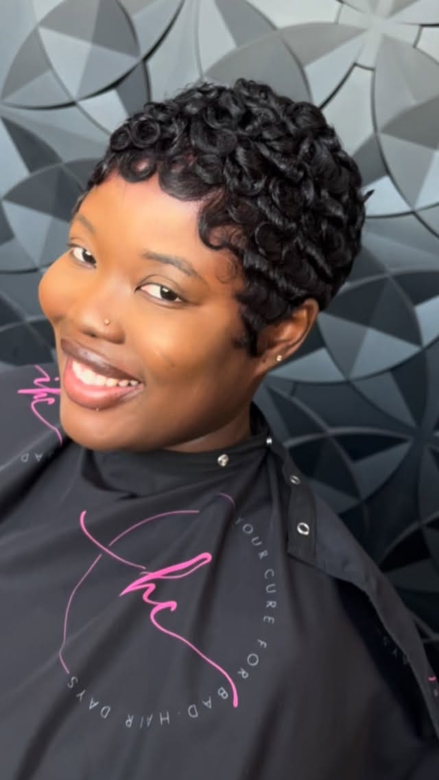 Post 3 by INDY HAIR DOCTOR | CELEB STYLIST | HLSC on Instagram (video)