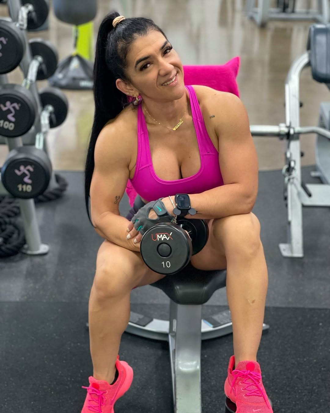 Post 10 by Vanessa Villalobos on Instagram (image)