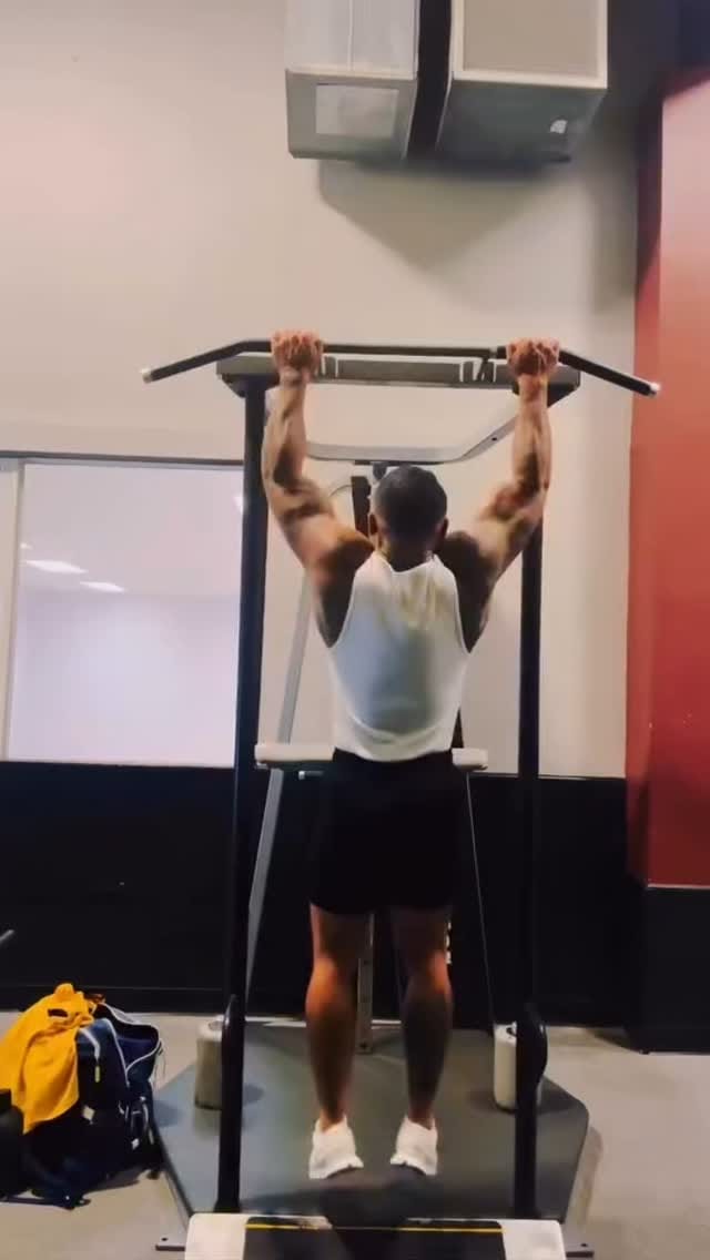 Post 7 by FitnessExplorer on Instagram (video)