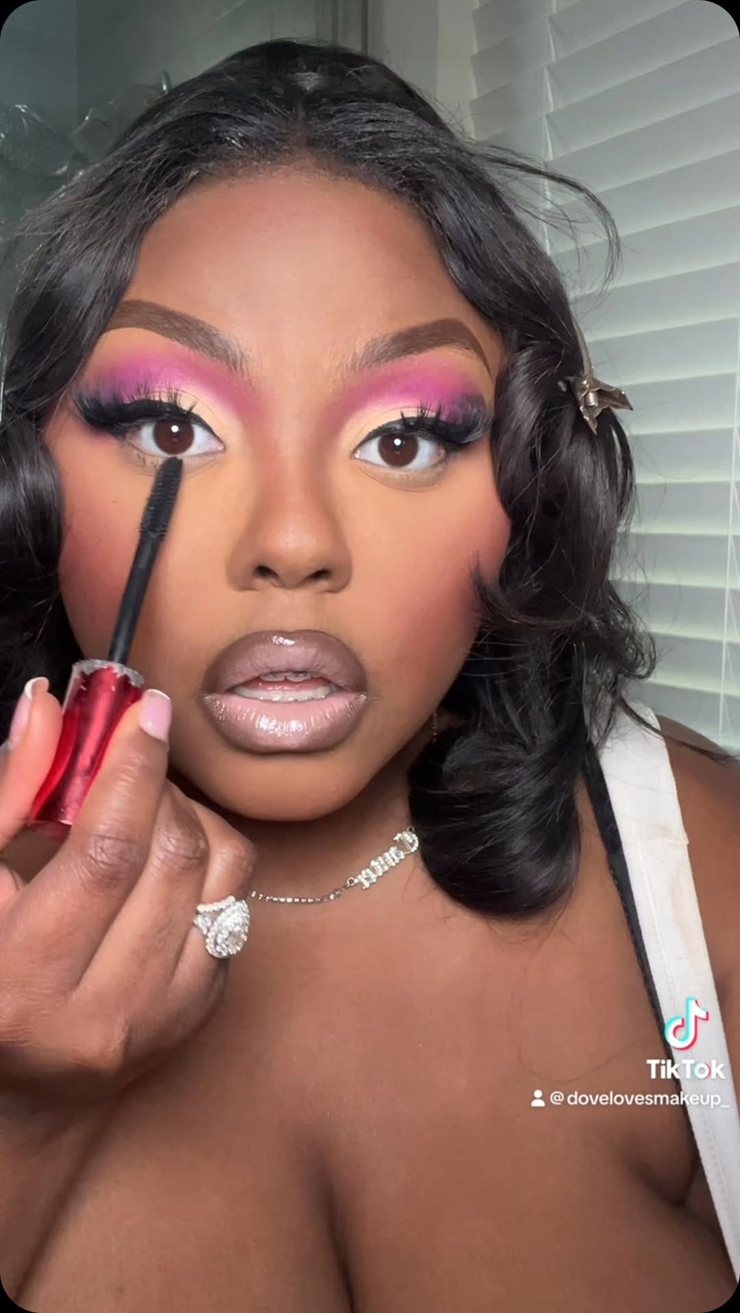 Post 9 by Lovey Dovey Cosmetics Home on Instagram (video)