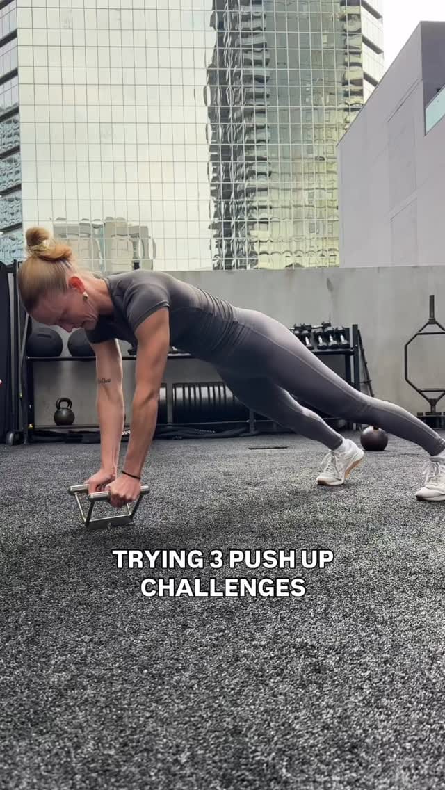 Post 3 by Emma Anderson | Personal Trainer + Online Fitness Coach on Instagram (video)