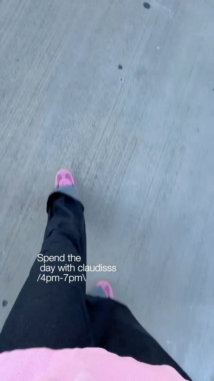 Post 3 by Claudia Estrada on Instagram (video)