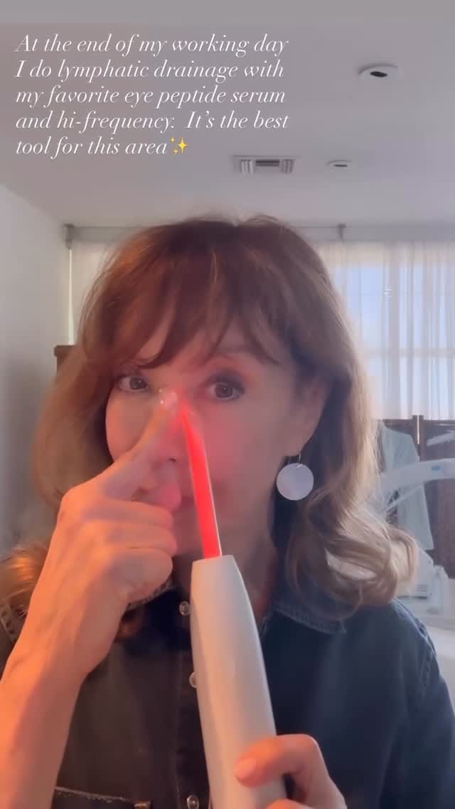 Post 2 by Veronica Barton Schwartz on Instagram (video)