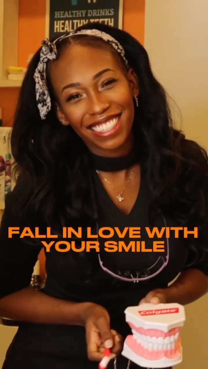 Post 8 by Pamee on Instagram (video)