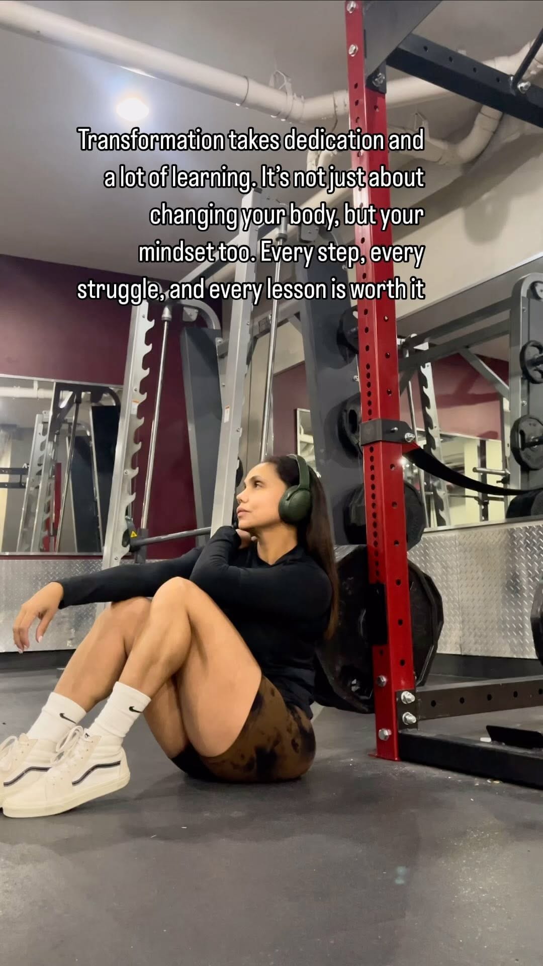 Post 10 by yuri fit studio on Instagram (video)