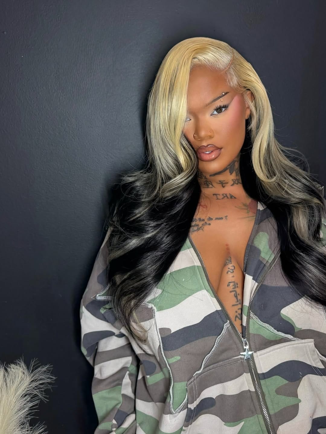 Post 8 by Dior🇮🇹 The cleveland hairstylist on Instagram (carousel)