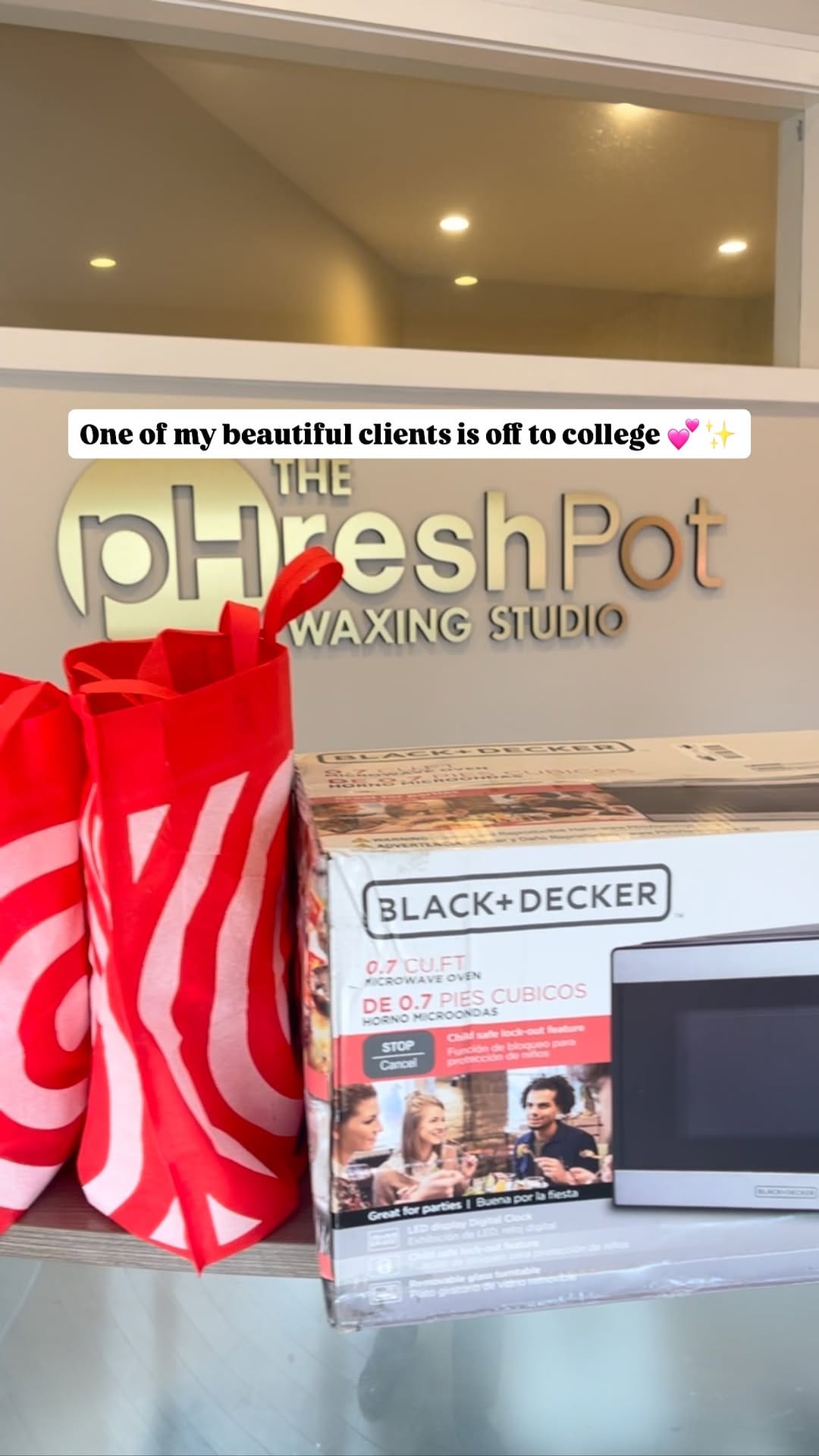 Post 8 by The pHresh Pot Waxing Studio | Phila | Brazilian | Acne Expert on Instagram (video)