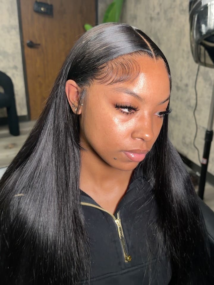 Post 4 by HTX / NYC HAIRSTYLIST 🩵 on Instagram (carousel)