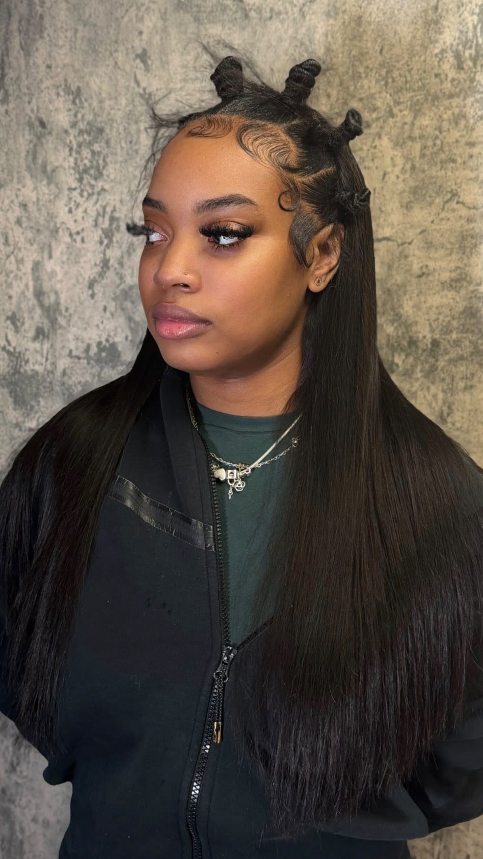 Post 6 by HTX / NYC HAIRSTYLIST 🩵 on Instagram (video)