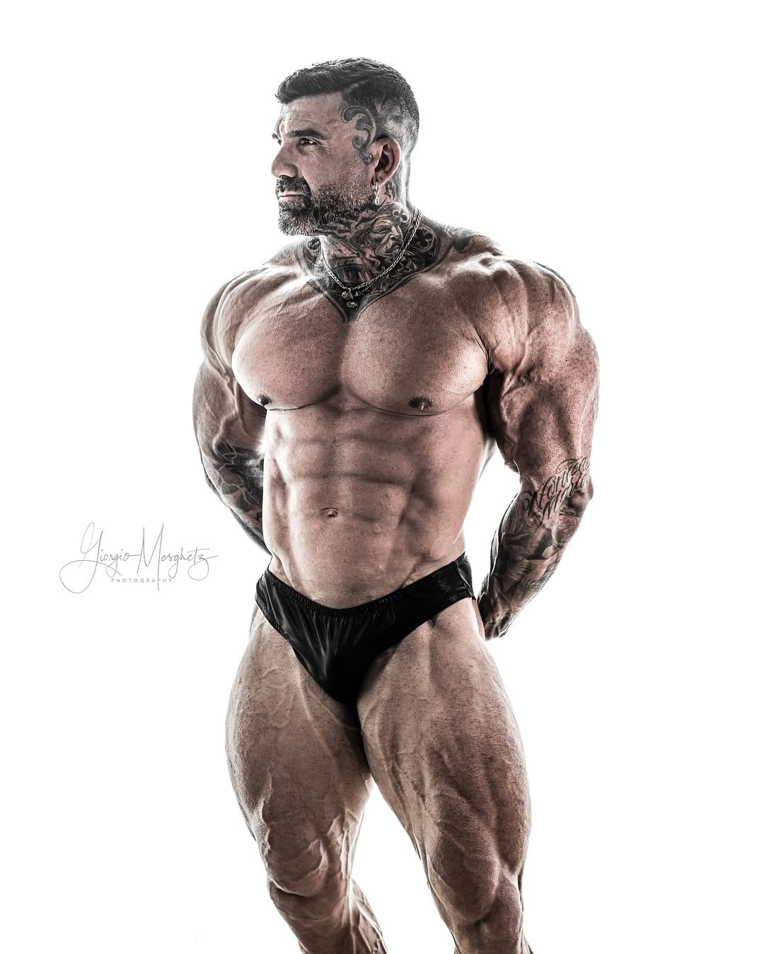 Post 6 by Carlo Michellini on Instagram (image)