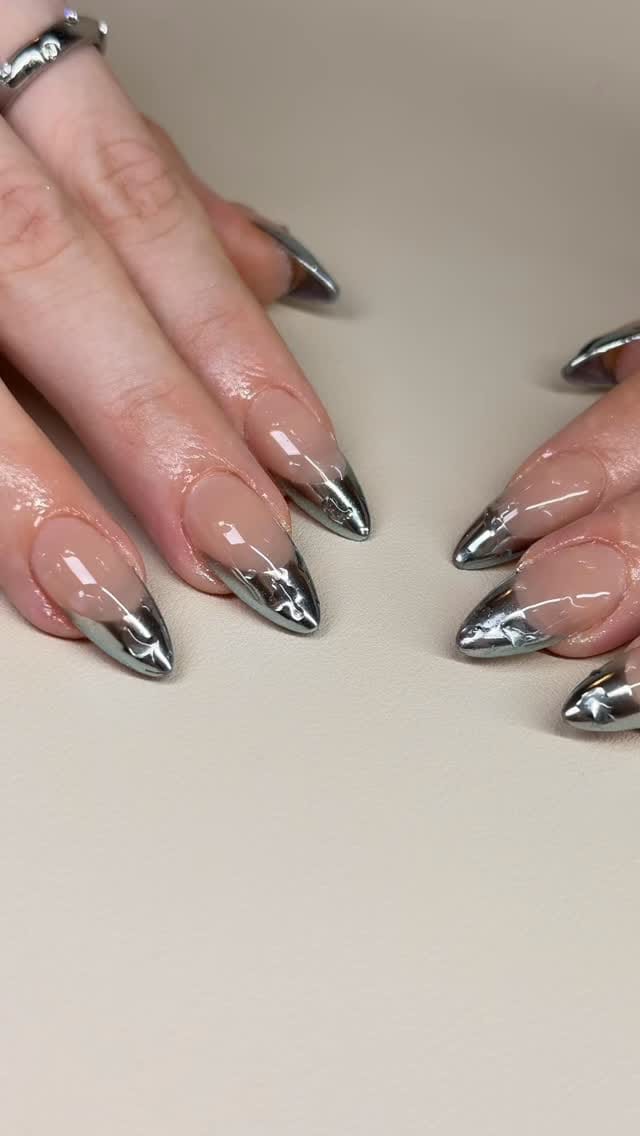 Post 4 by ATX CELEBRITY NAIL ARTIST + EDUCATOR on Instagram (video)