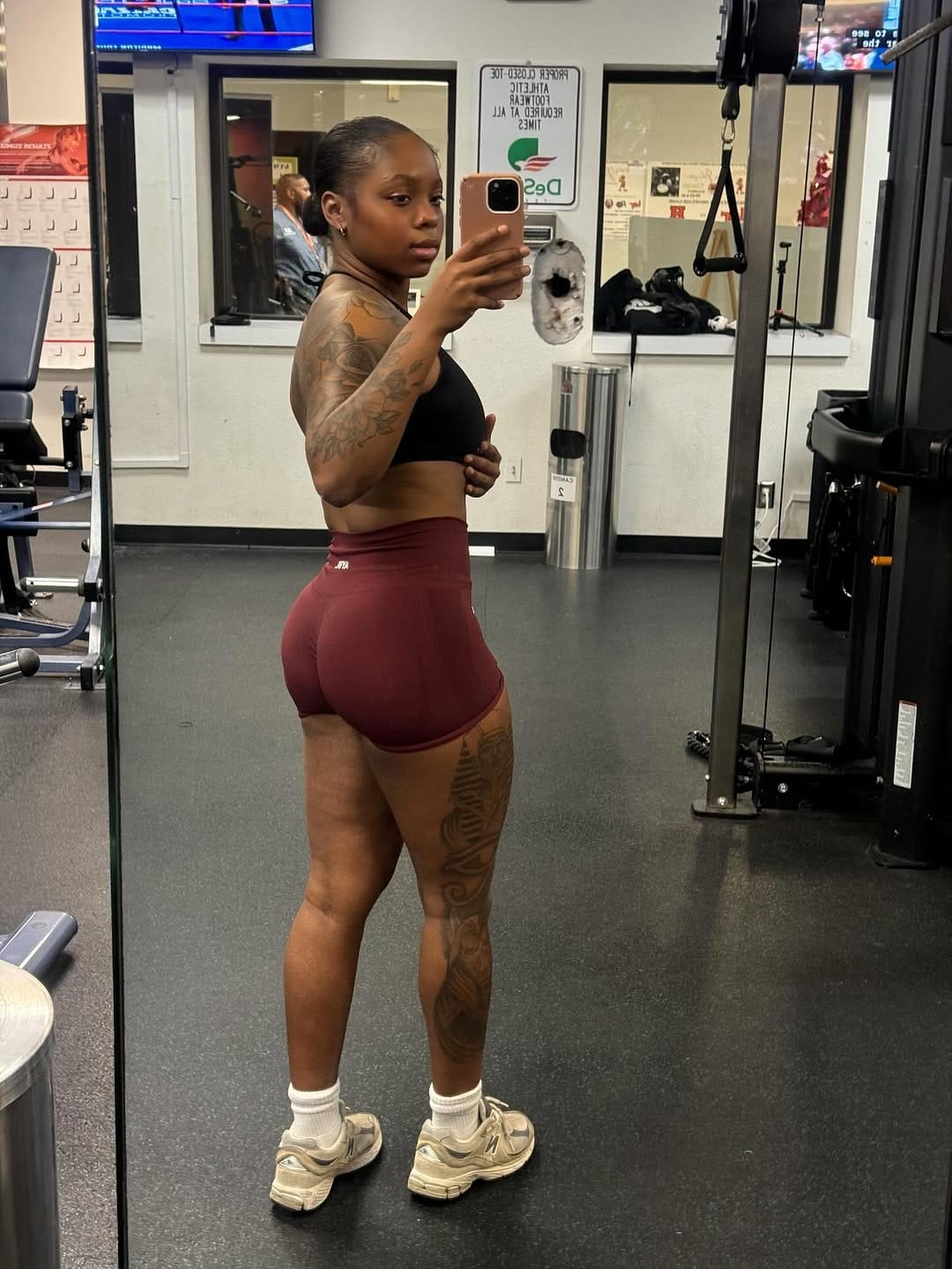 Post 6 by Lauryn Love 💕 on Instagram (carousel)