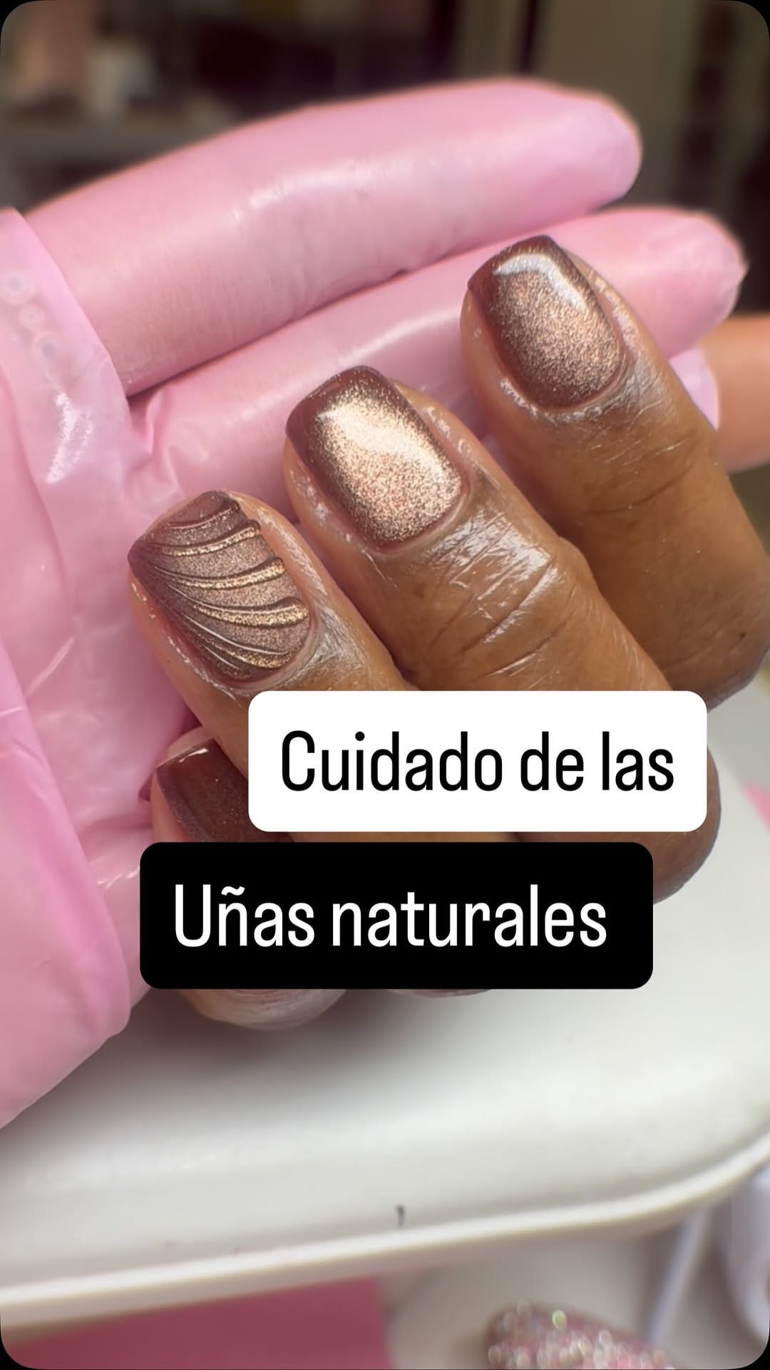 Post 6 by Yai Nailsstudio on Instagram (video)