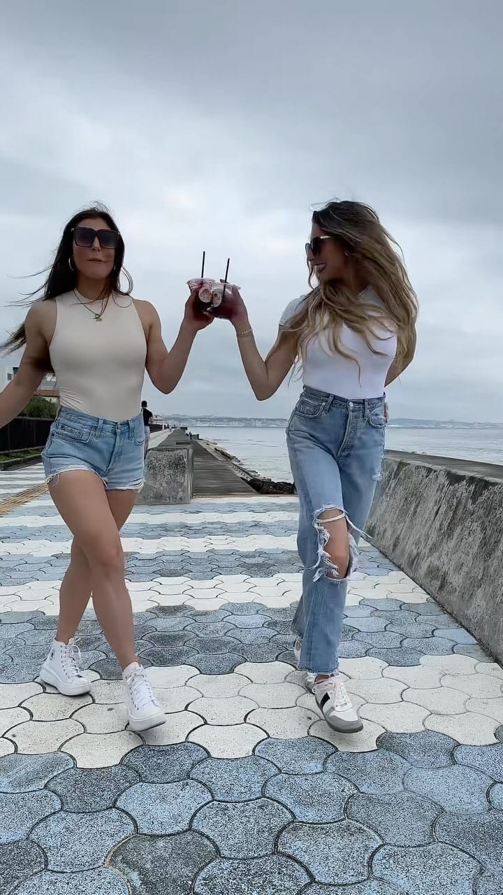 Post 3 by A N J E L I C A on Instagram (video)