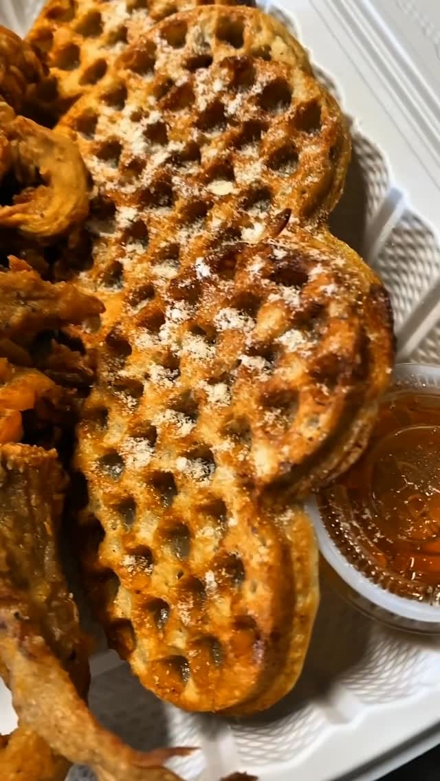 Post 5 by Renegade Vegan on Instagram (video)