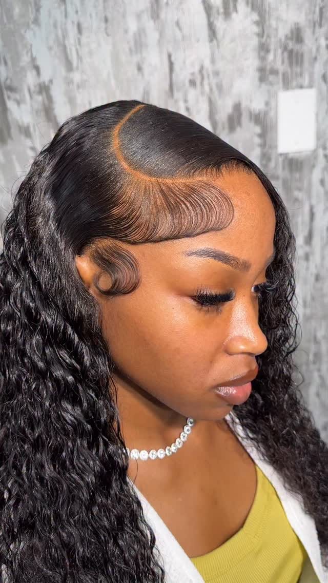 Post 1 by Hair By Spk on Instagram (video)
