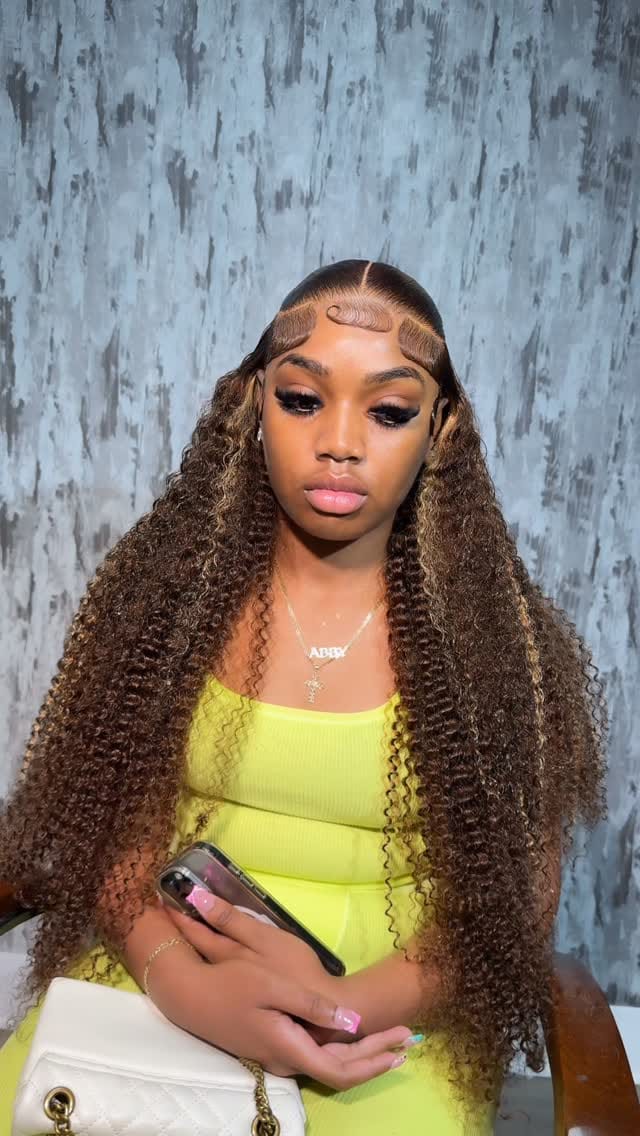 Post 7 by Hair By Spk on Instagram (video)