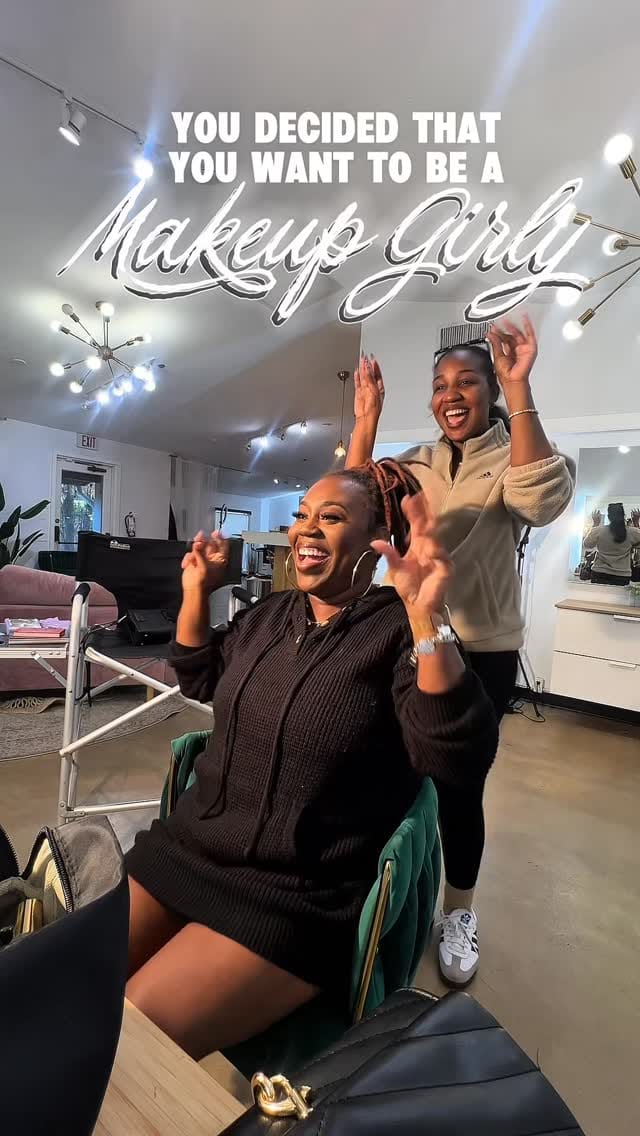 Post 2 by Jasmine Mua English on Instagram (video)