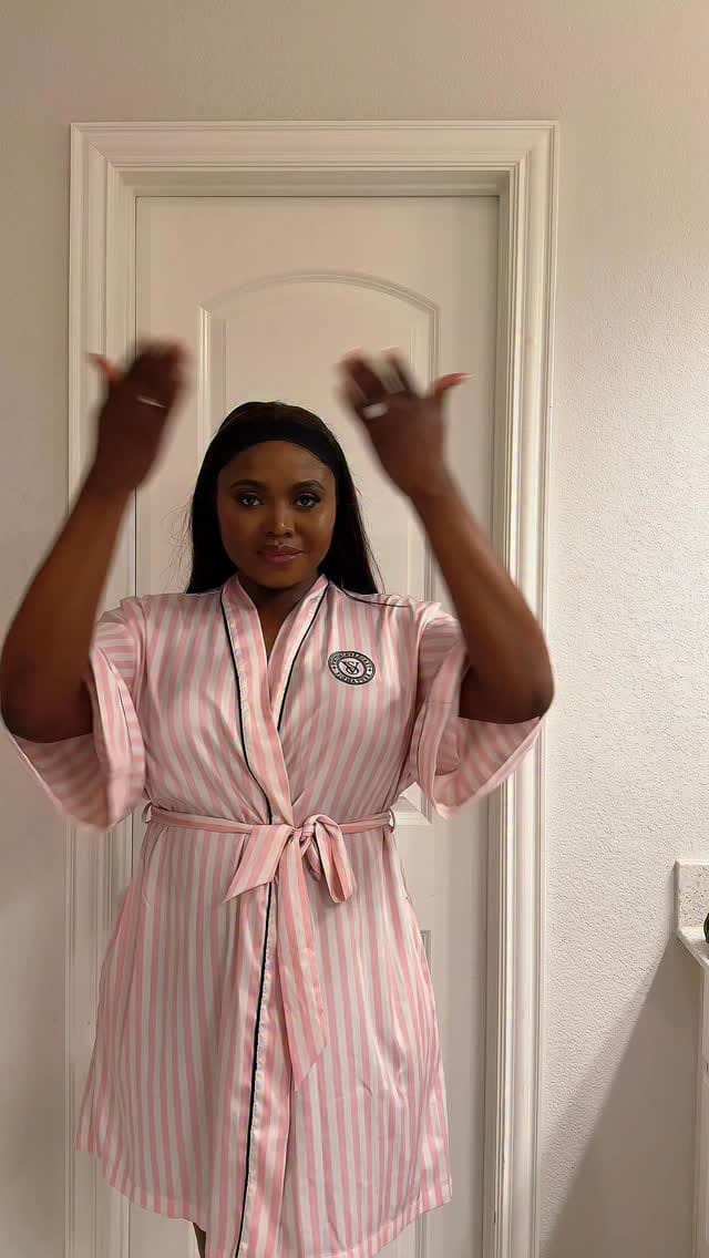 Post 1 by Dyza on Instagram (video)