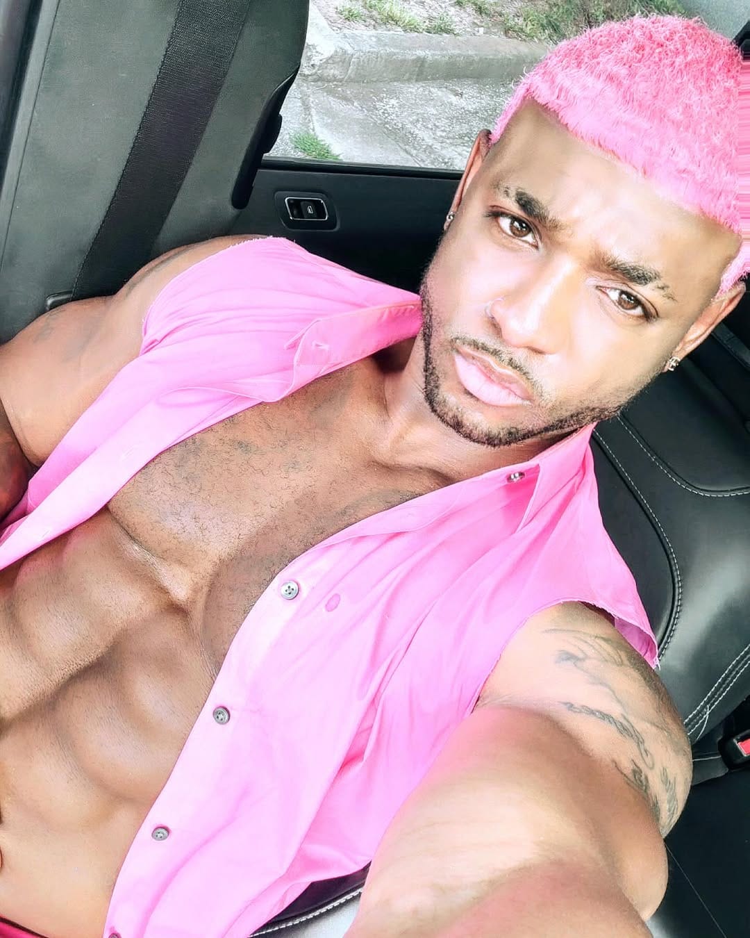 Post 4 by DJ 🇺🇸🇵🇷🇩🇴 on Instagram (image)