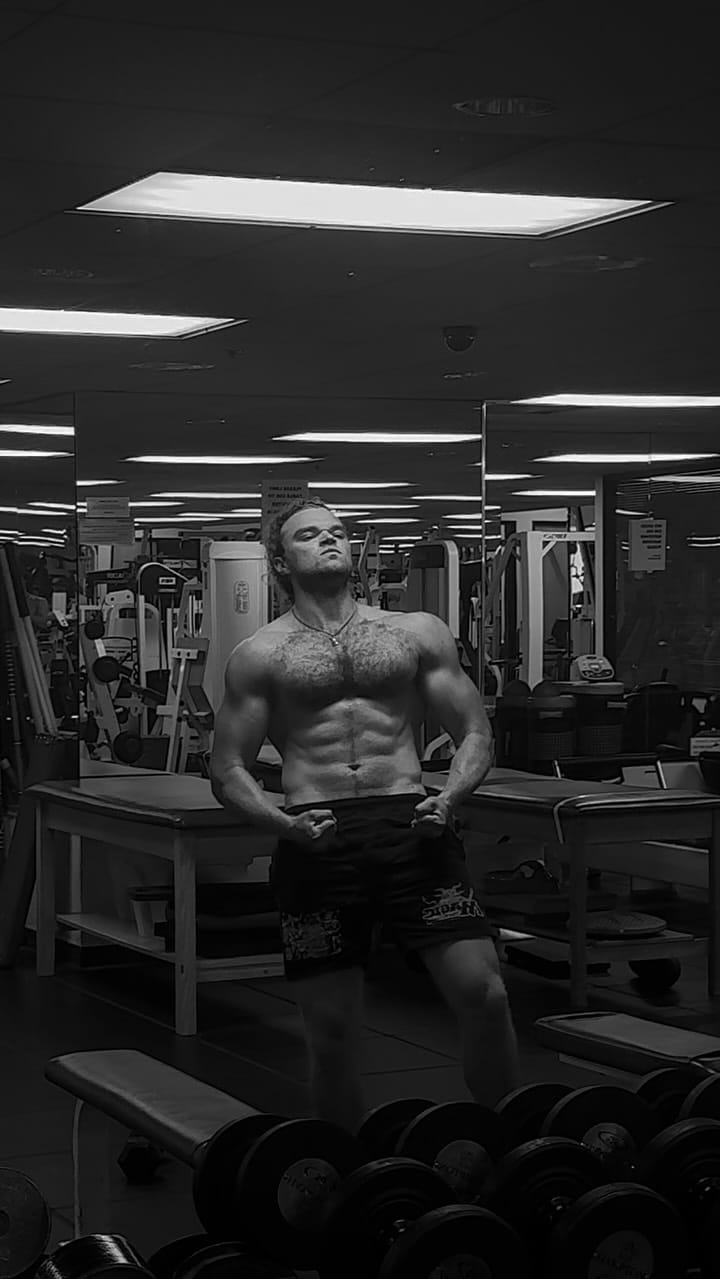 Post 3 by Los Angeles Personal Trainer on Instagram (video)