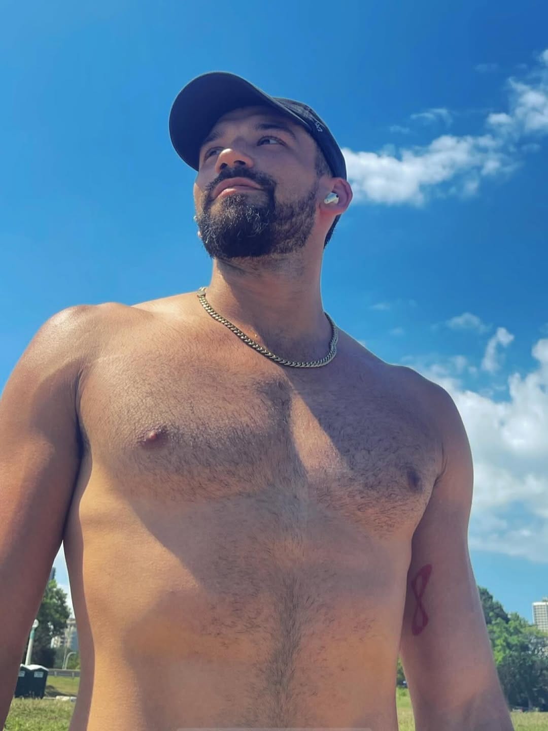 Post 5 by Marcus Allen on Instagram (image)