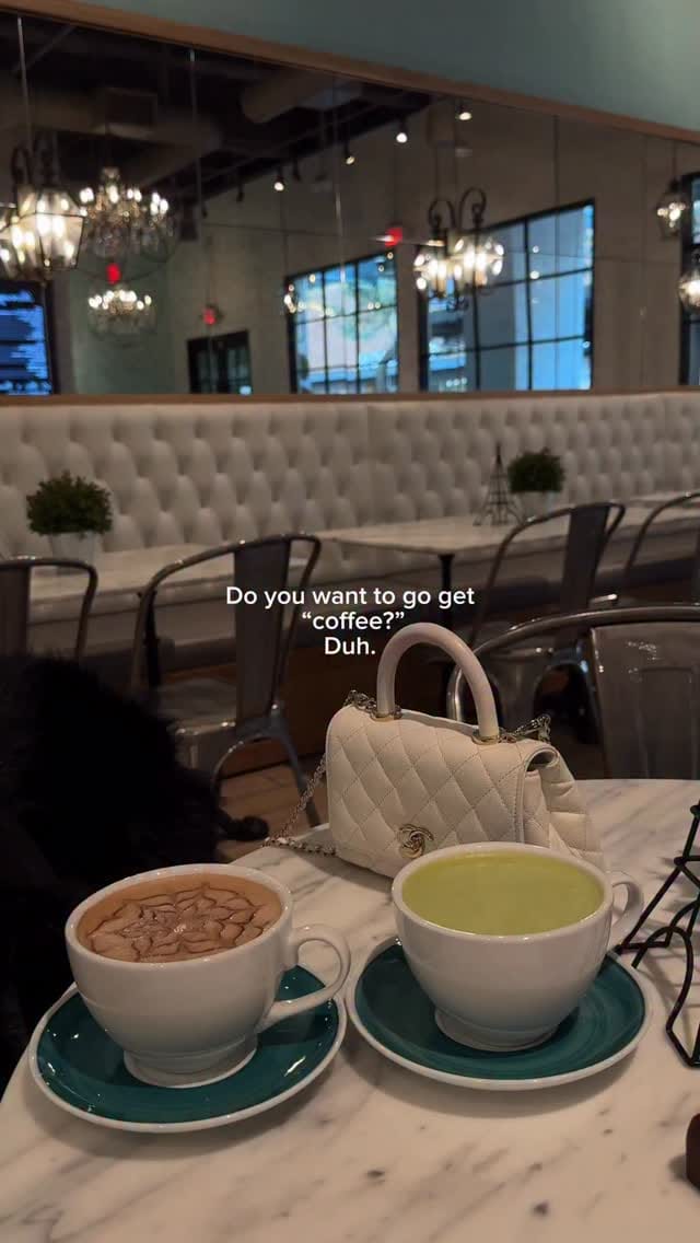Post 1 by @erikaledezmaa on Instagram (video)