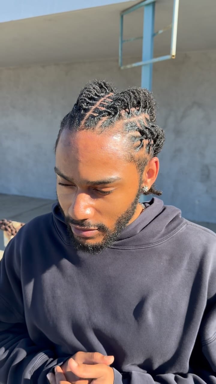 Post 4 by HAIR SPECIALIST | PROMOTING HEALTHY HAIR  🌱 on Instagram (video)