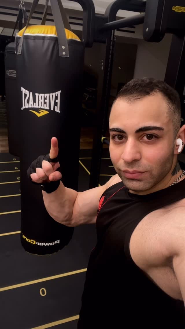 Post 4 by Nodari Khubuluri | Personal Trainer Qatar 🇬🇪🇶🇦 on Instagram (video)