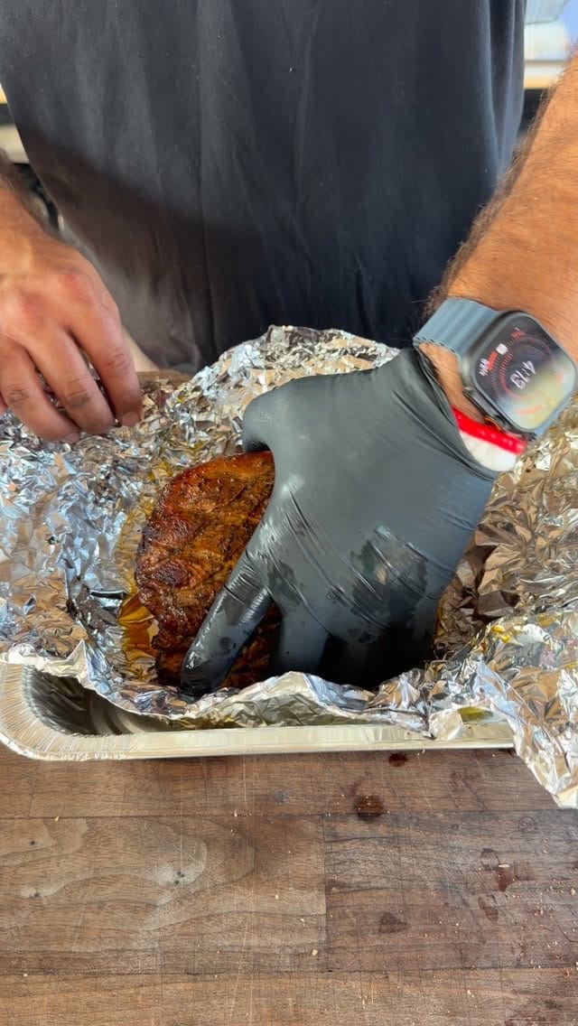 Post 9 by In Your Smokin’ Face - Lucio M on Instagram (video)