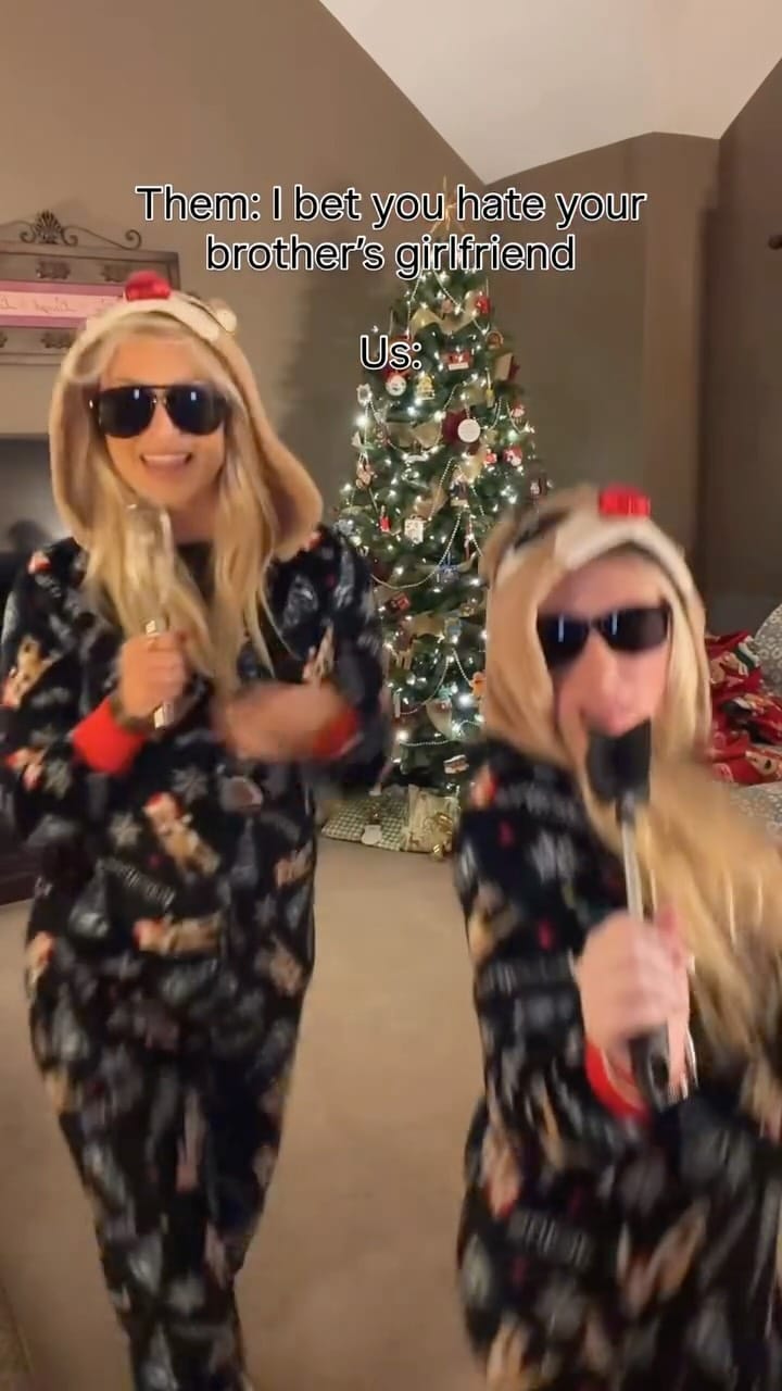 Post 7 by M E G A N⚡️⚡️ on Instagram (video)