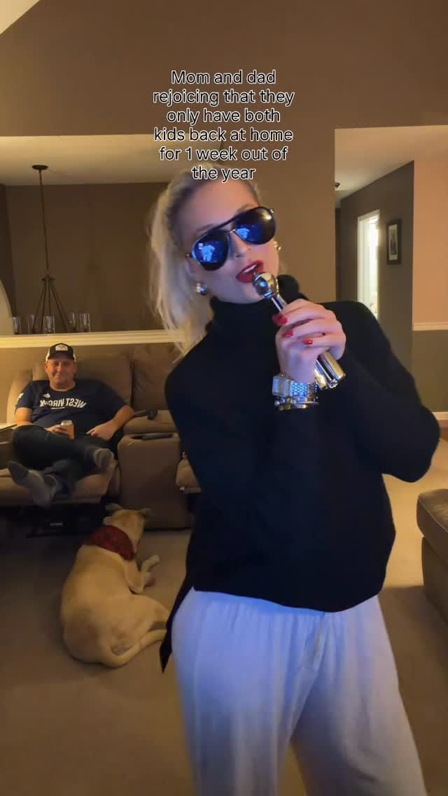 Post 4 by M E G A N⚡️⚡️ on Instagram (video)