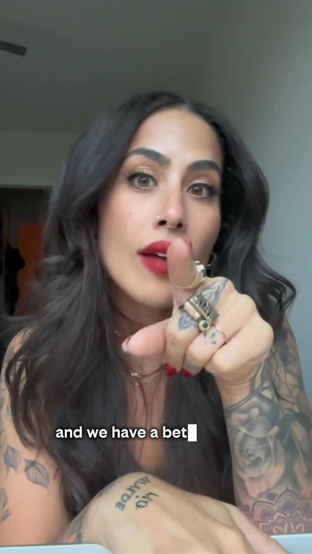 Post 8 by alanah rodríguez dixon on Instagram (video)