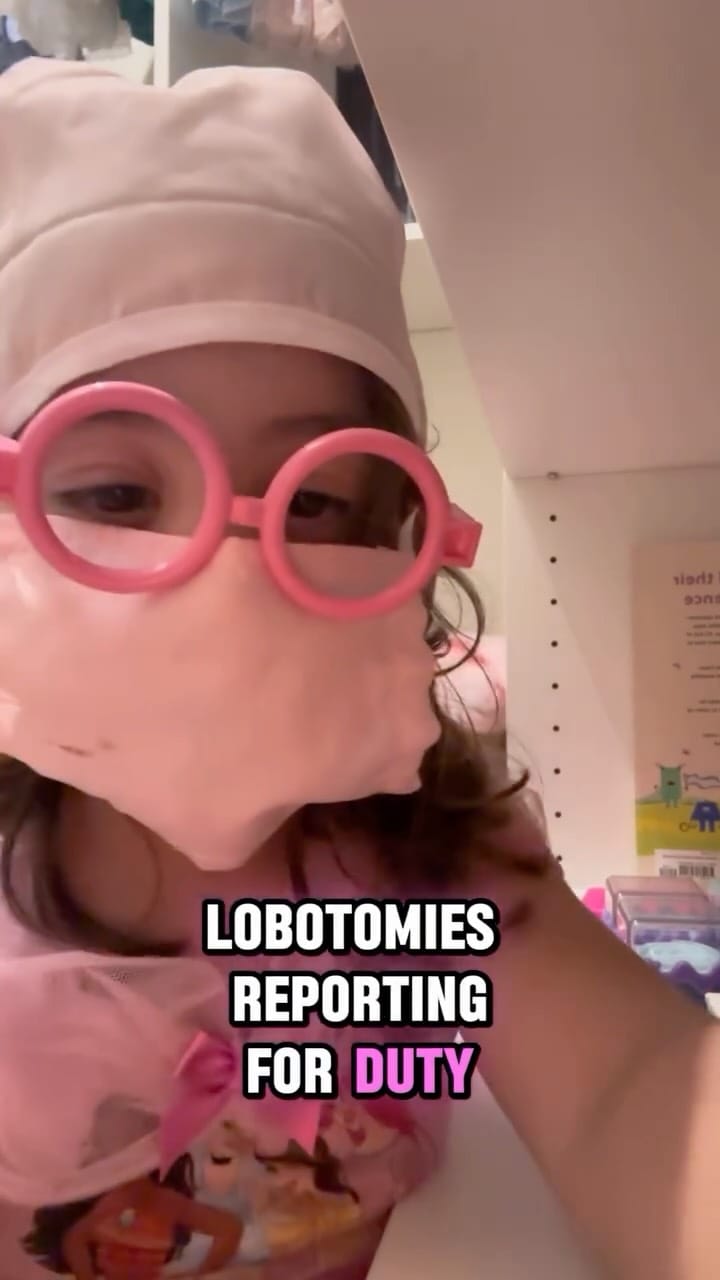 Post 4 by alanah rodríguez dixon on Instagram (video)