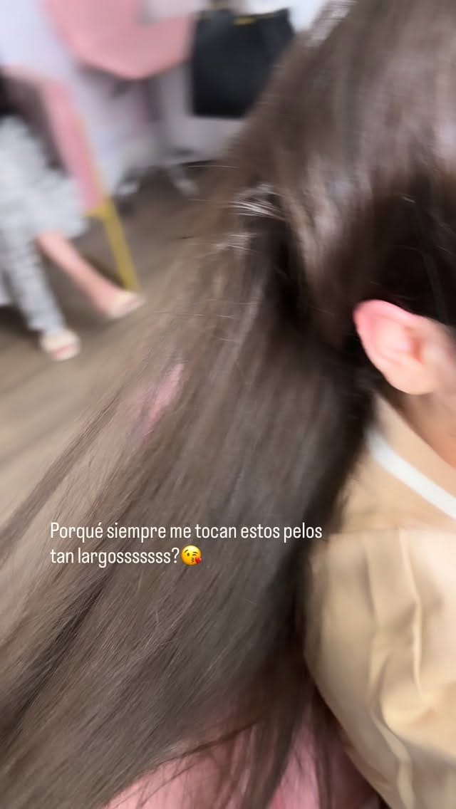 Post 4 by Mirlen/maquillista on Instagram (video)