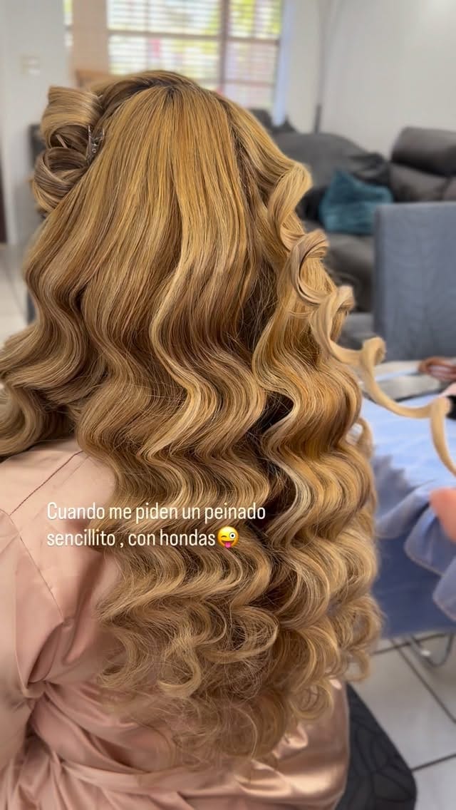 Post 5 by Mirlen/maquillista on Instagram (video)