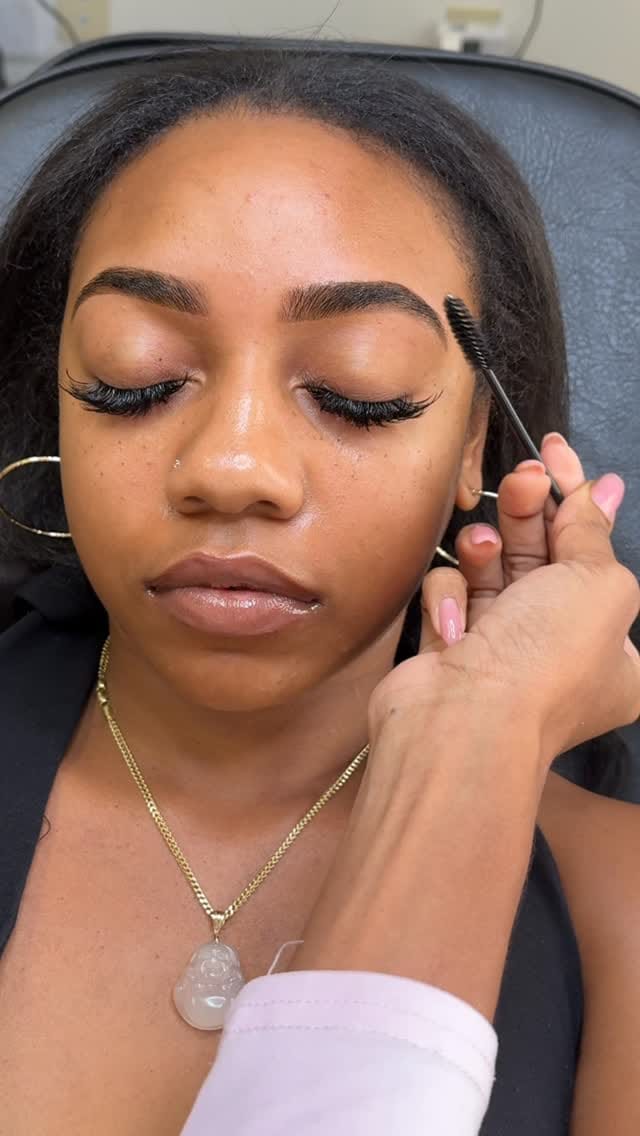 Post 4 by Microblading Houston on Instagram (video)
