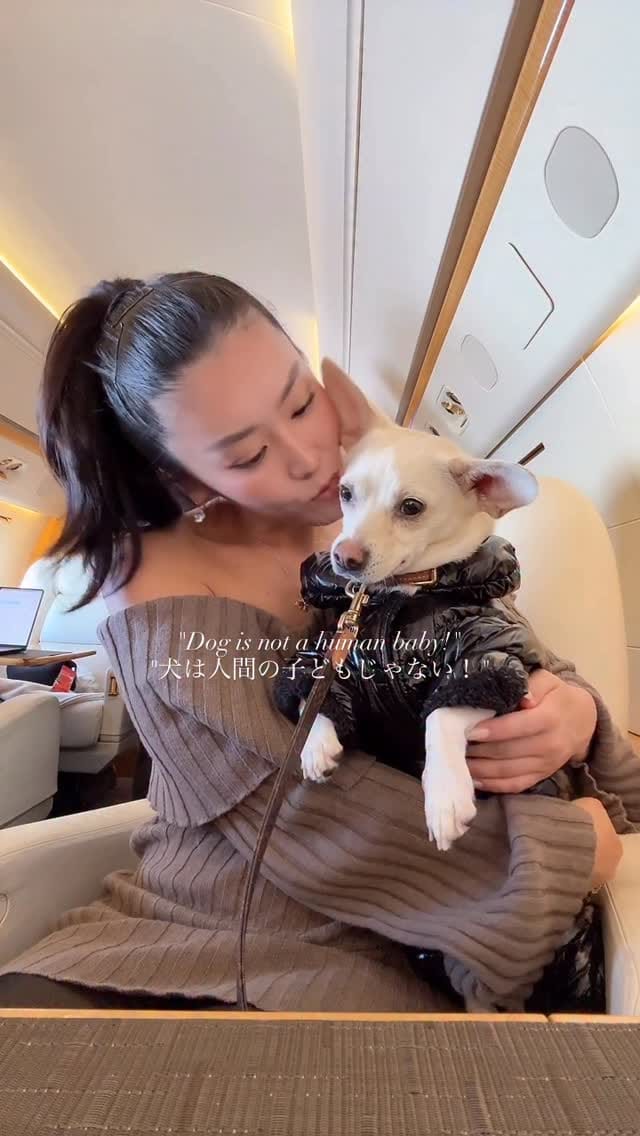 Post 1 by Nana Flores on Instagram (video)