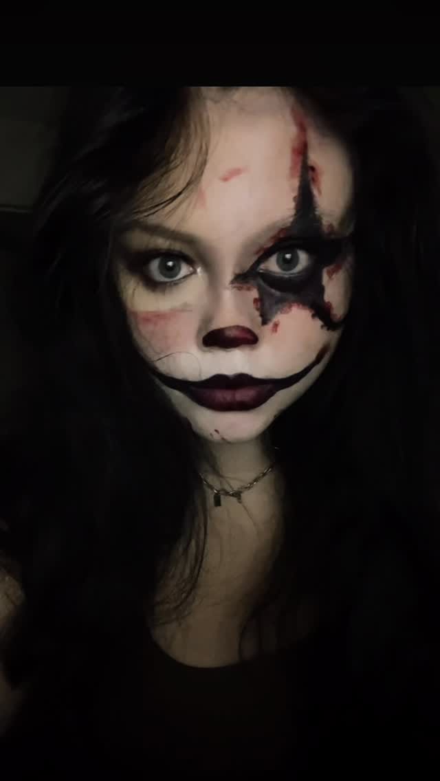 Post 3 by Jessica Tamayo on Instagram (video)