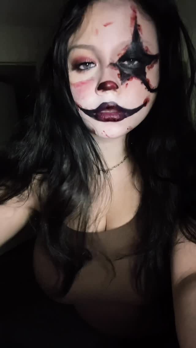 Post 5 by Jessica Tamayo on Instagram (video)