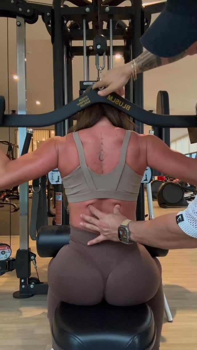 Post 4 by Máster PROF. Personal Trainer 🇺🇸🔥 on Instagram (video)