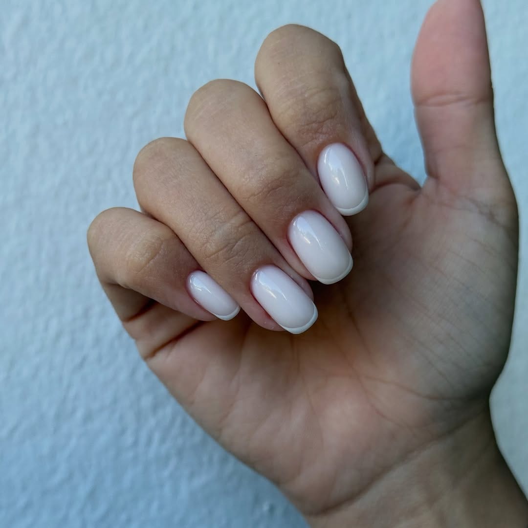 Post 5 by HILLBNAILS STUDIO on Instagram (carousel)